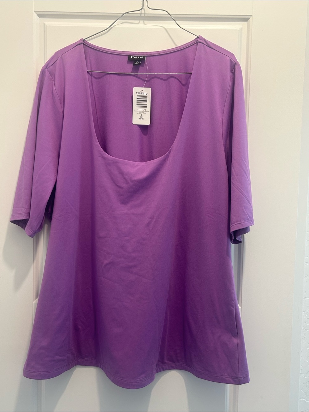 Torrid Scoop Neck Short Sleeve Top NWT